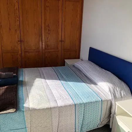 Building Apartment *