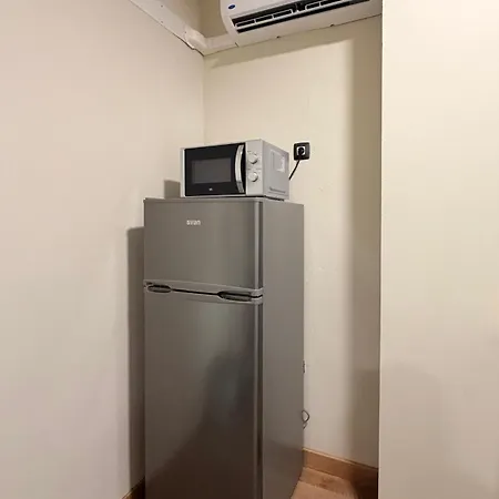 דירה Building *